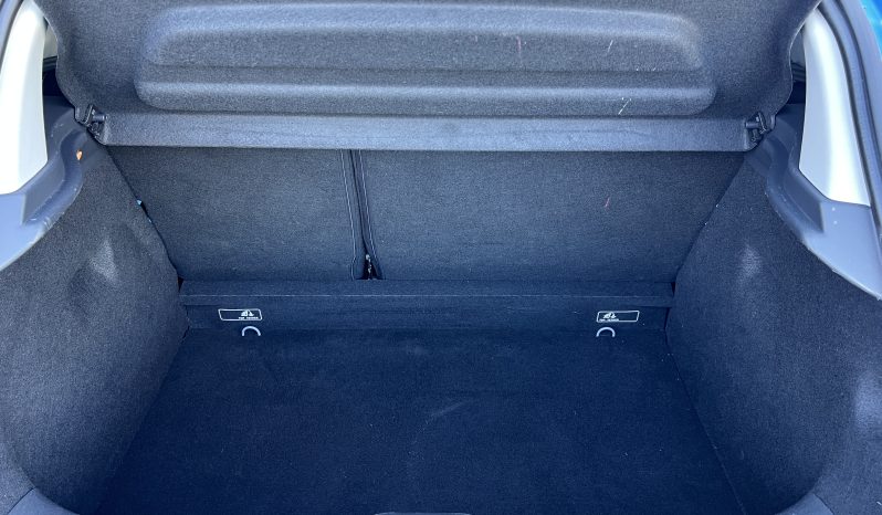 RENAULT Clio IV Business 1.5 dCi 90CH complet