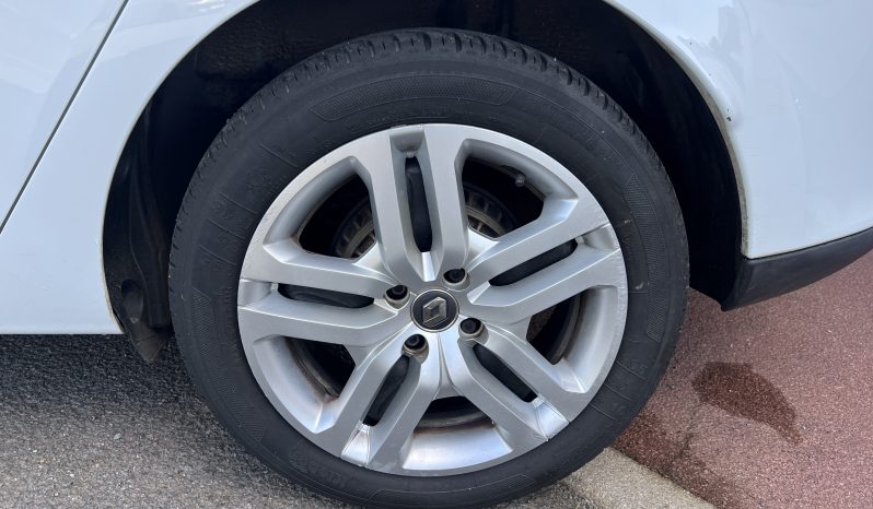 RENAULT Clio IV Estate Business 1.5 dCi 75CH complet