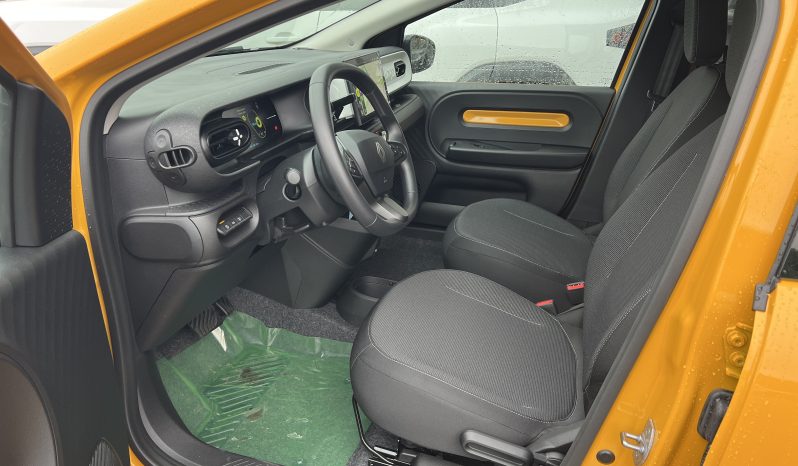 TWINGO E-Tech électrique Évolution 80CH autonomie urbaine complet