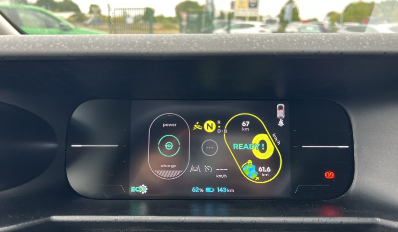 TWINGO E-Tech électrique Évolution 80CH autonomie urbaine complet