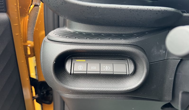 TWINGO E-Tech électrique Évolution 80CH autonomie urbaine complet