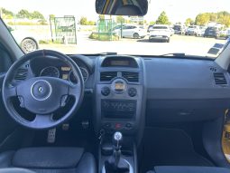 Renault Mégane 2 rs F1 Team R26 complet