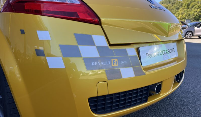 Renault Mégane 2 rs F1 Team R26 complet