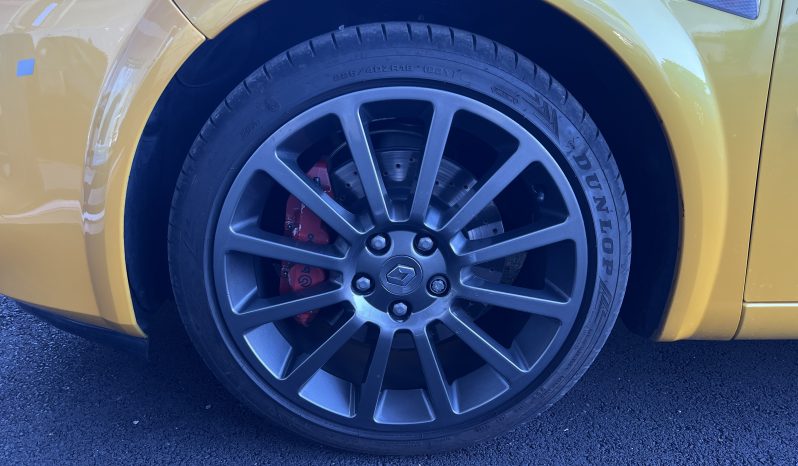 Renault Mégane 2 rs F1 Team R26 complet