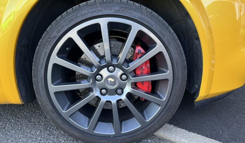 Renault Mégane 2 rs F1 Team R26 complet